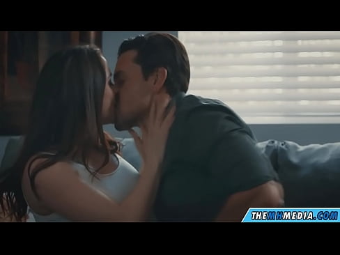 ❤️ Жақсы кеуделі анамен романтикалық секс ☑ Порно видео бойынша бізде ❌